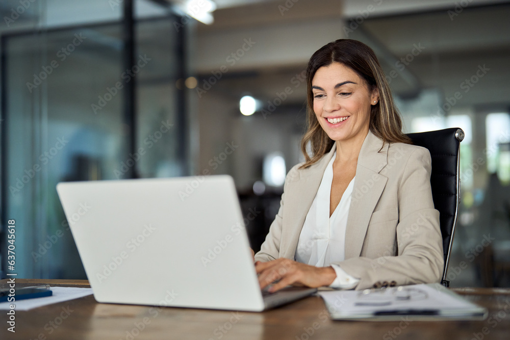 IT & Back Office Administration